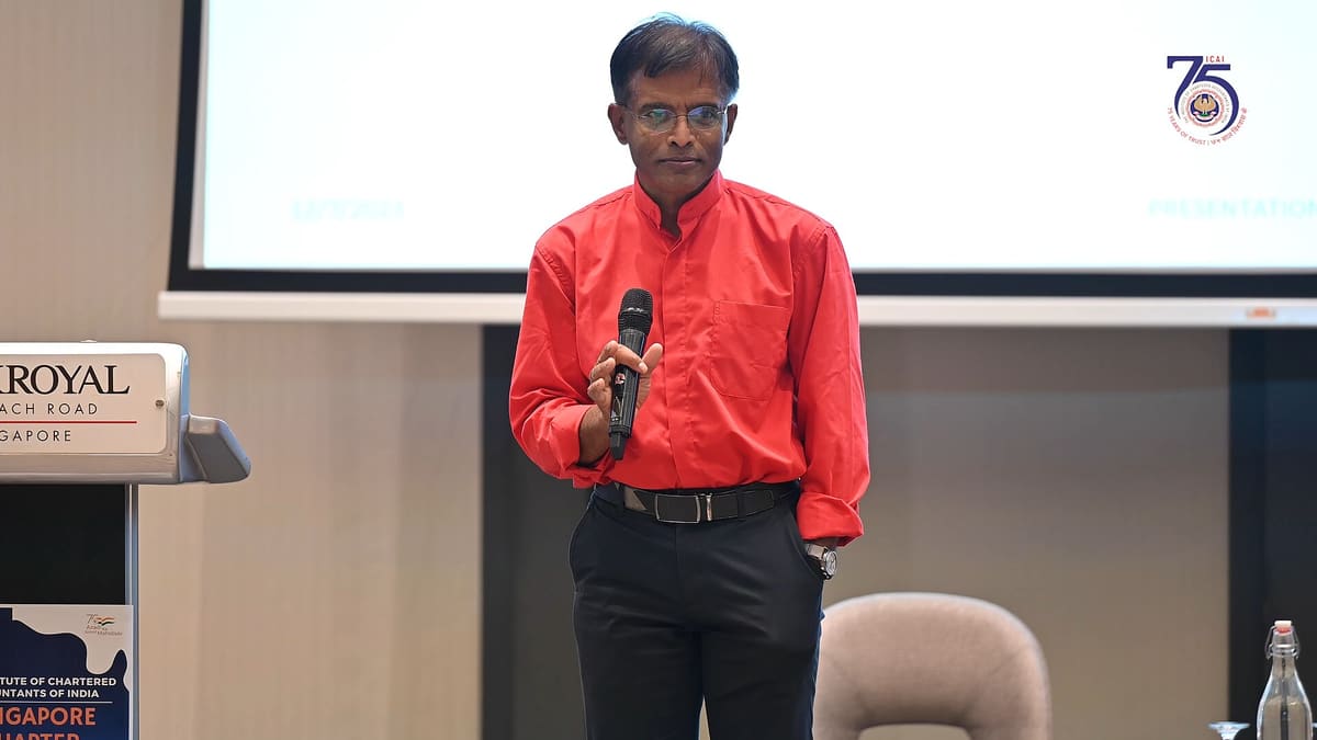 Aswath Damodaran speaking at an event in Singapore in 2023